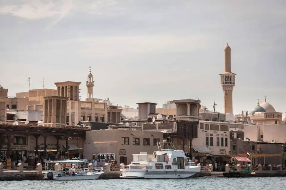 Dubai Half-Day City Tour: Mosque, Souks & Museum
