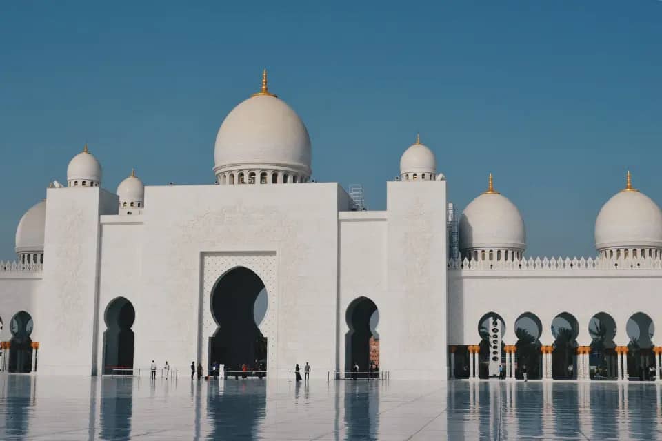 Premium Abu Dhabi Half Day Tour From Dubai