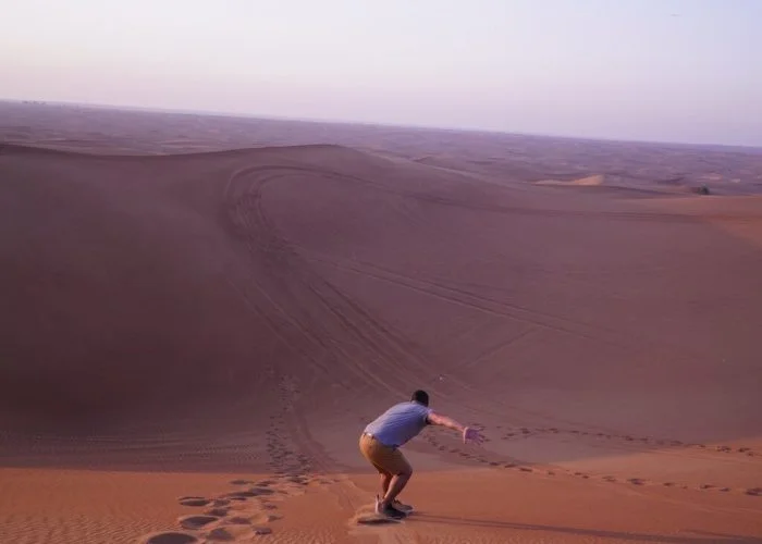 sand boarding dubai desert safari