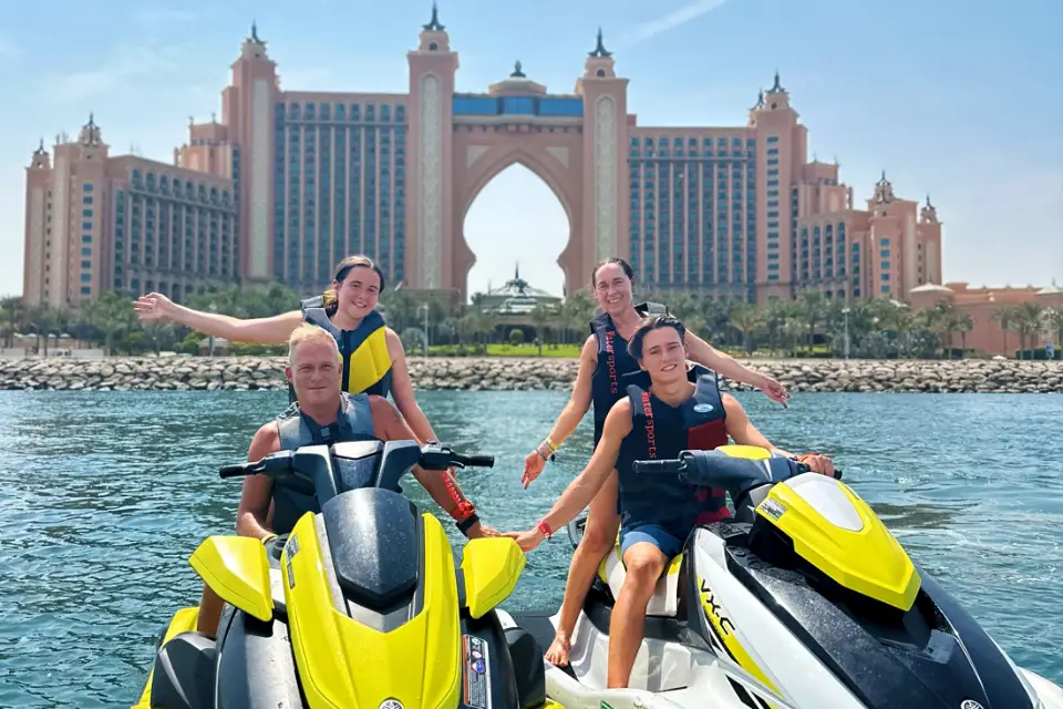 Guided jetski tour with view of Atlantis The Palm.