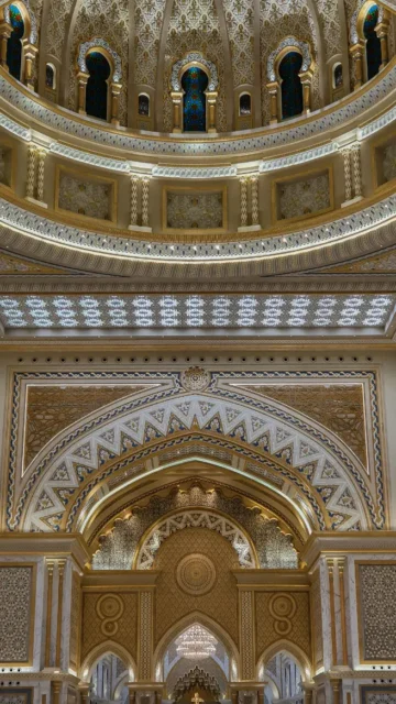 Qasr al watan palace inside