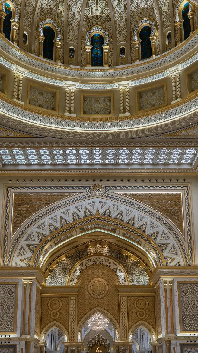 Qasr al watan palace inside